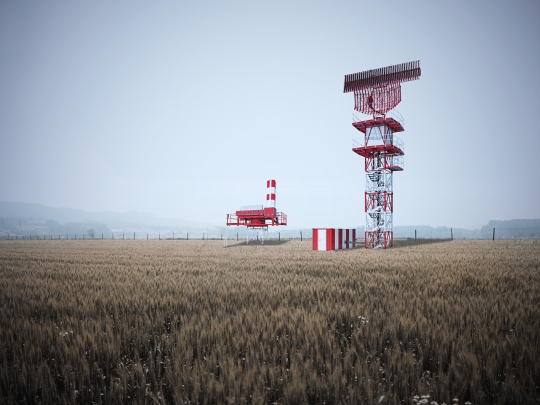 ELDIS Airport Radar Set